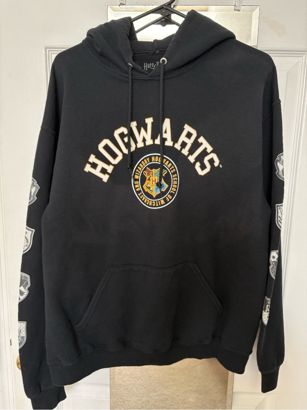 Adults Hogwarts Black Pullover Hoodie - Licensed Warner Bros. Sweatshirt L